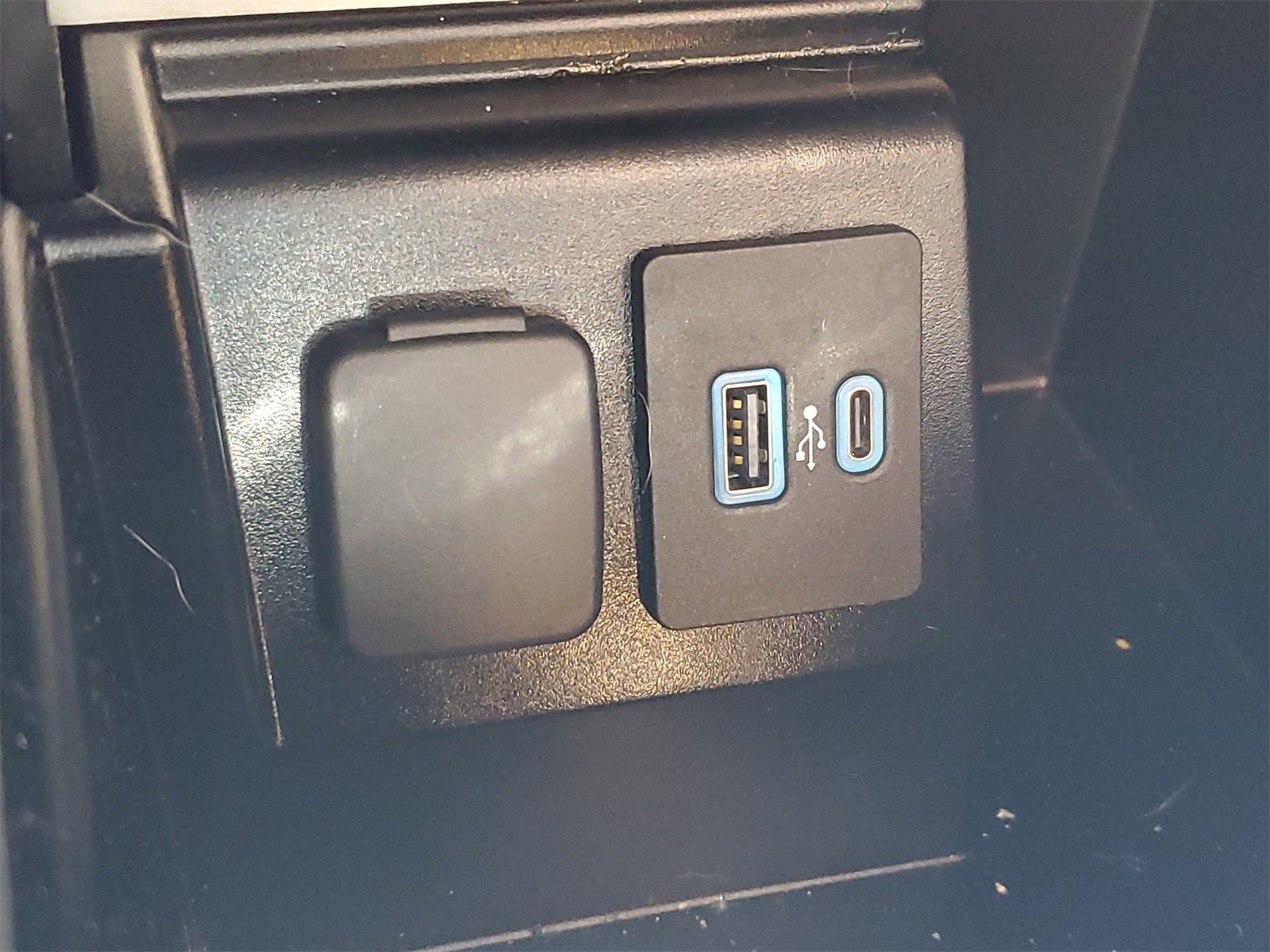 2022 Ford Explorer King Ranch