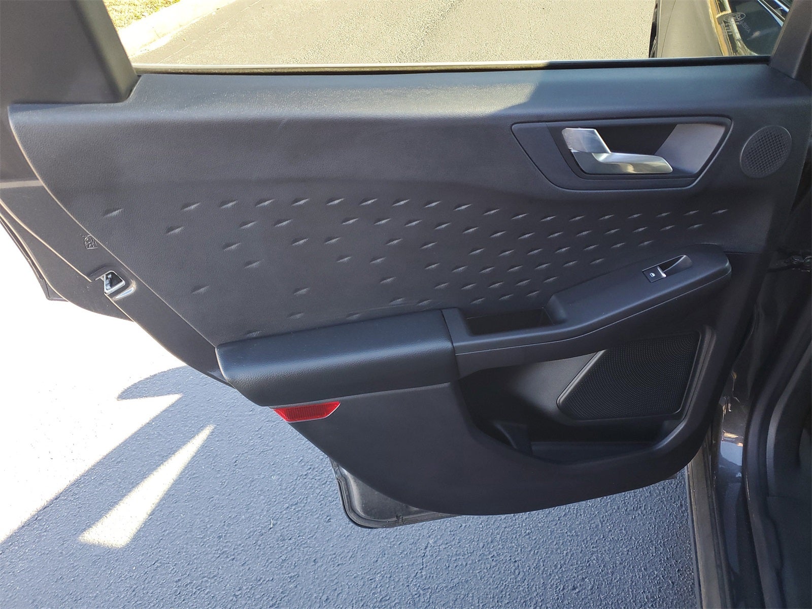 2020 Ford Escape Titanium Hybrid