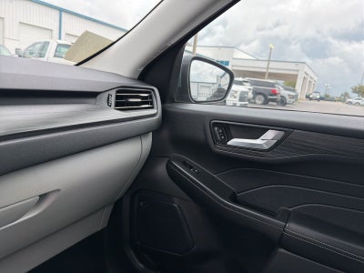 2025 Ford Escape Plug-In Hybrid Base