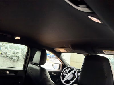 2025 Ford Escape Hybrid ST-Line