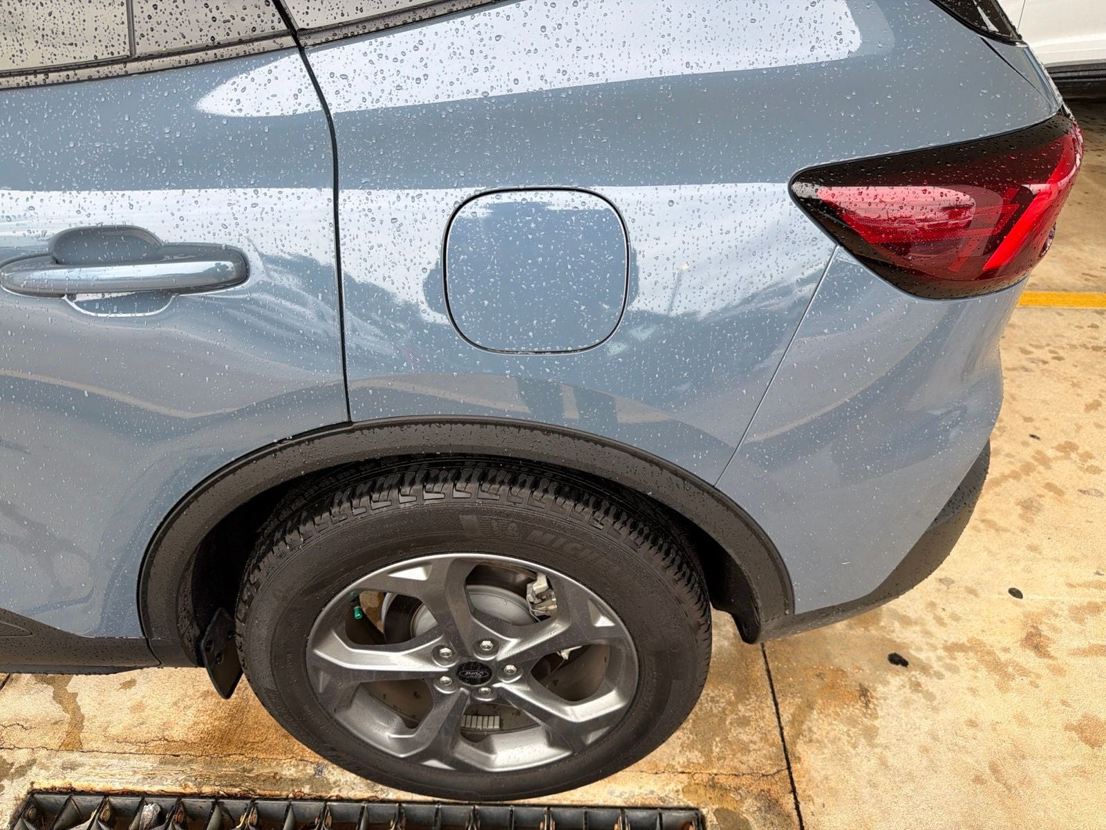 2025 Ford Escape Hybrid ST-Line