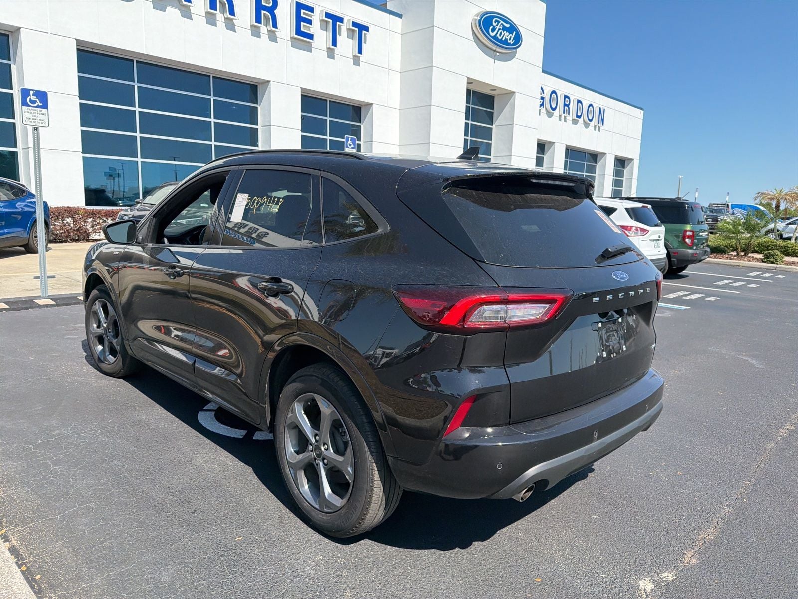 2024 Ford Escape ST-Line