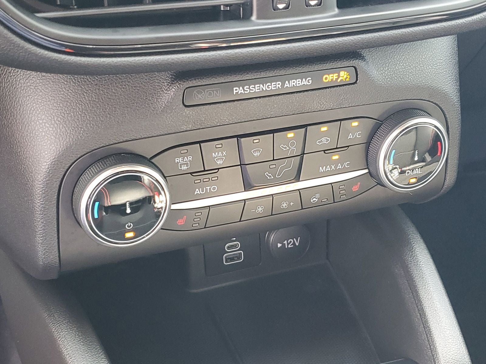 2025 Ford Escape Hybrid ST-Line Select