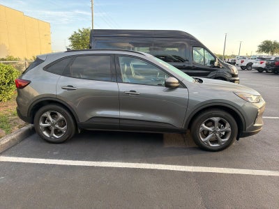 2025 Ford Escape Hybrid ST-Line Select