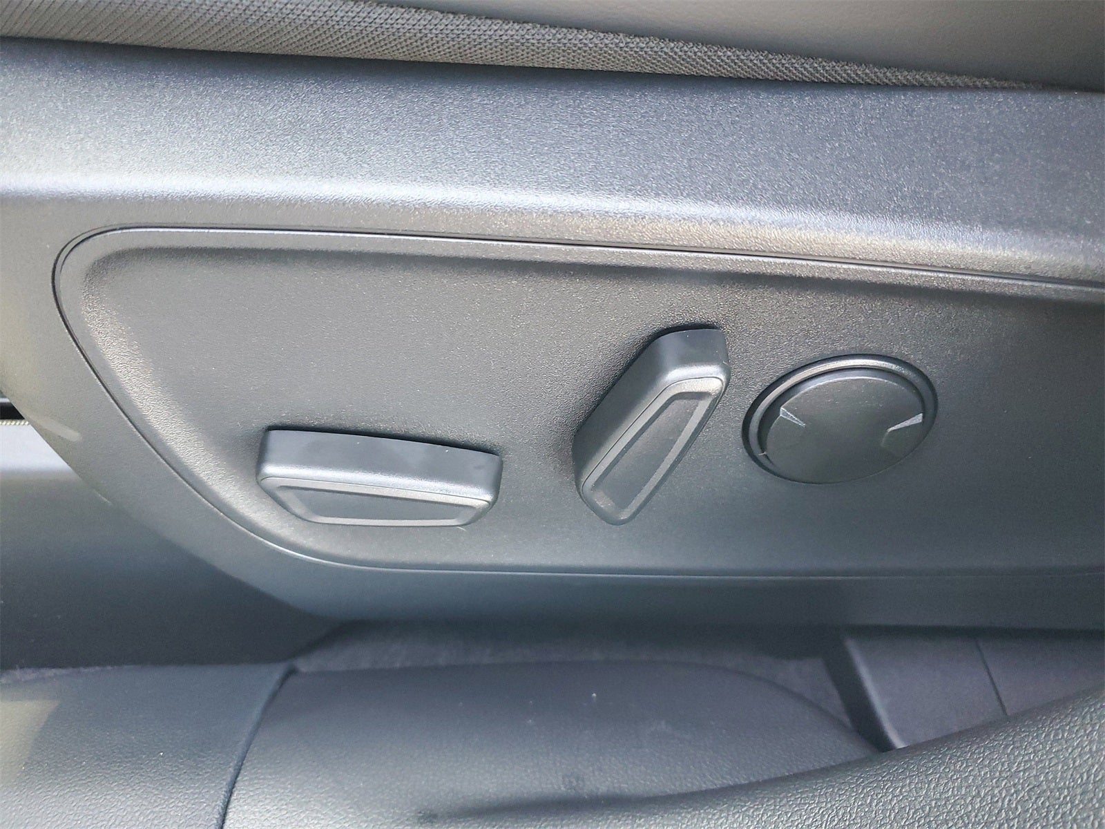 2026 Ford Escape Hybrid ST-Line Select