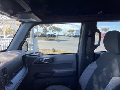 2021 Ford Bronco Base