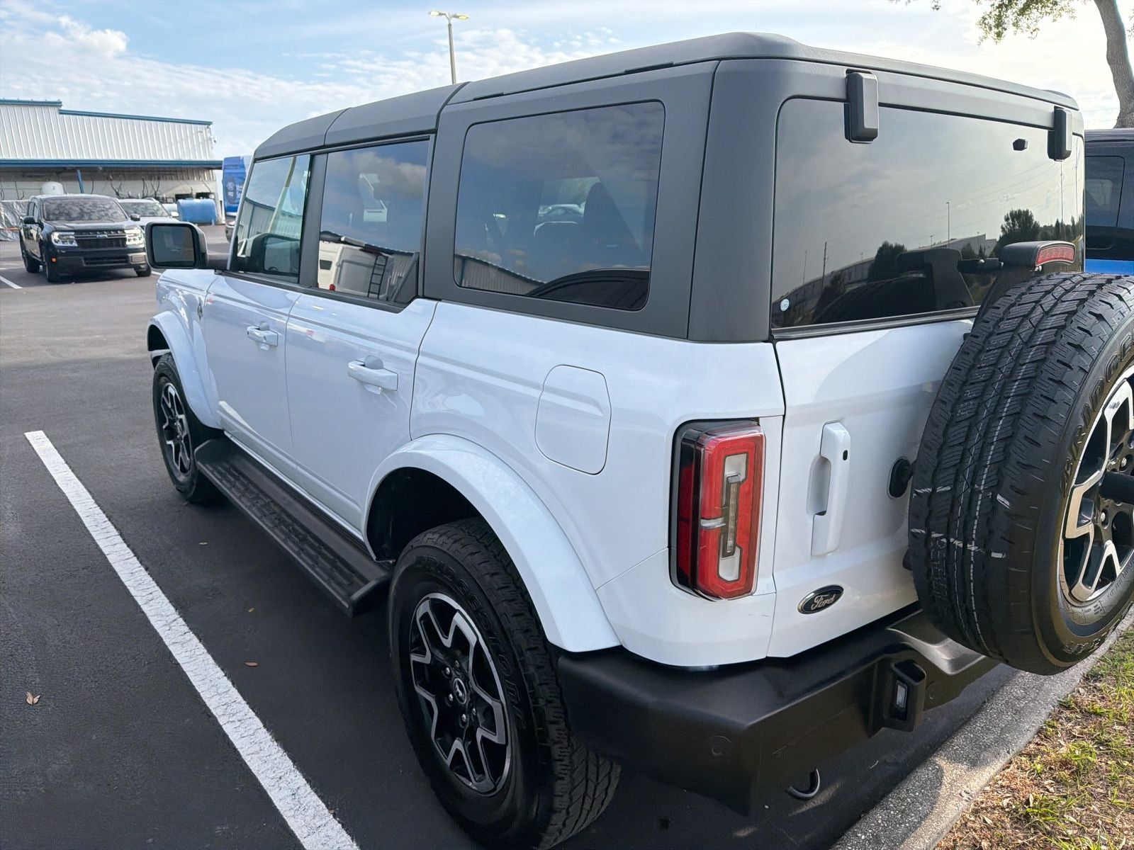 2025 Ford Bronco Outer Banks