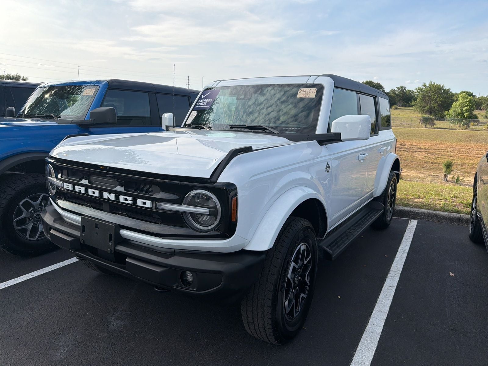 2025 Ford Bronco Outer Banks