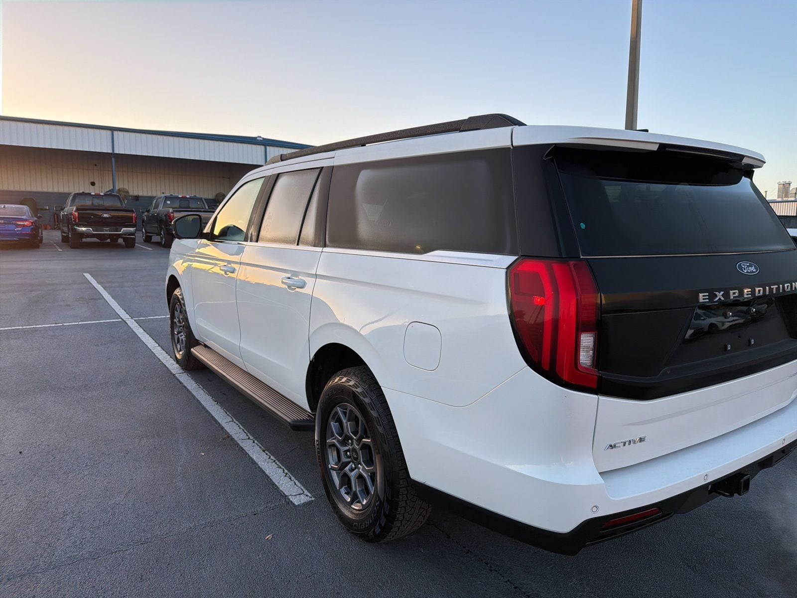 2025 Ford Expedition Max Active