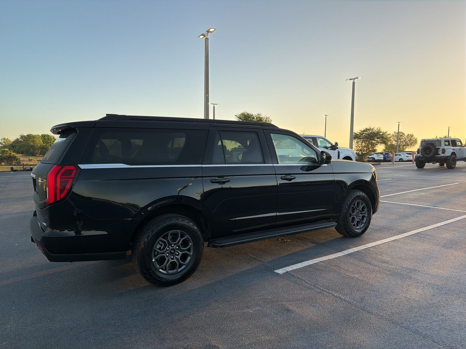 2025 Ford Expedition Max Active