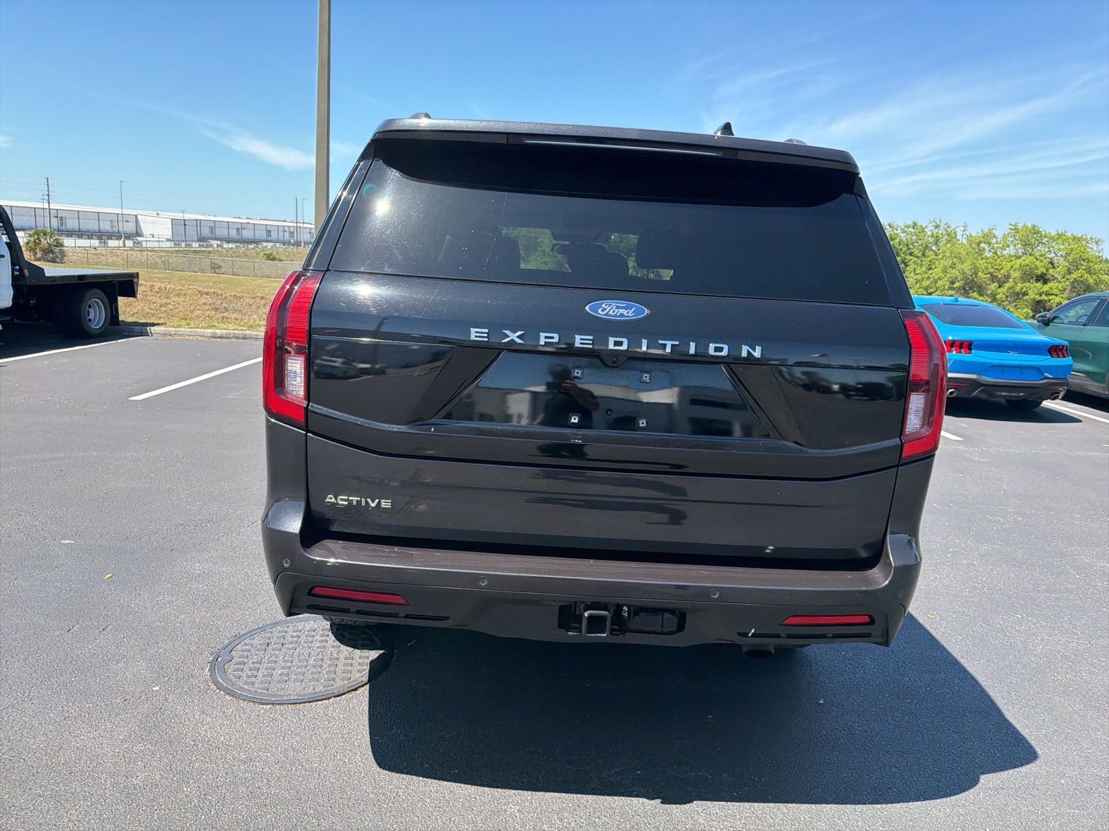 2025 Ford Expedition Active