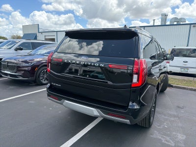 2025 Ford Expedition Platinum