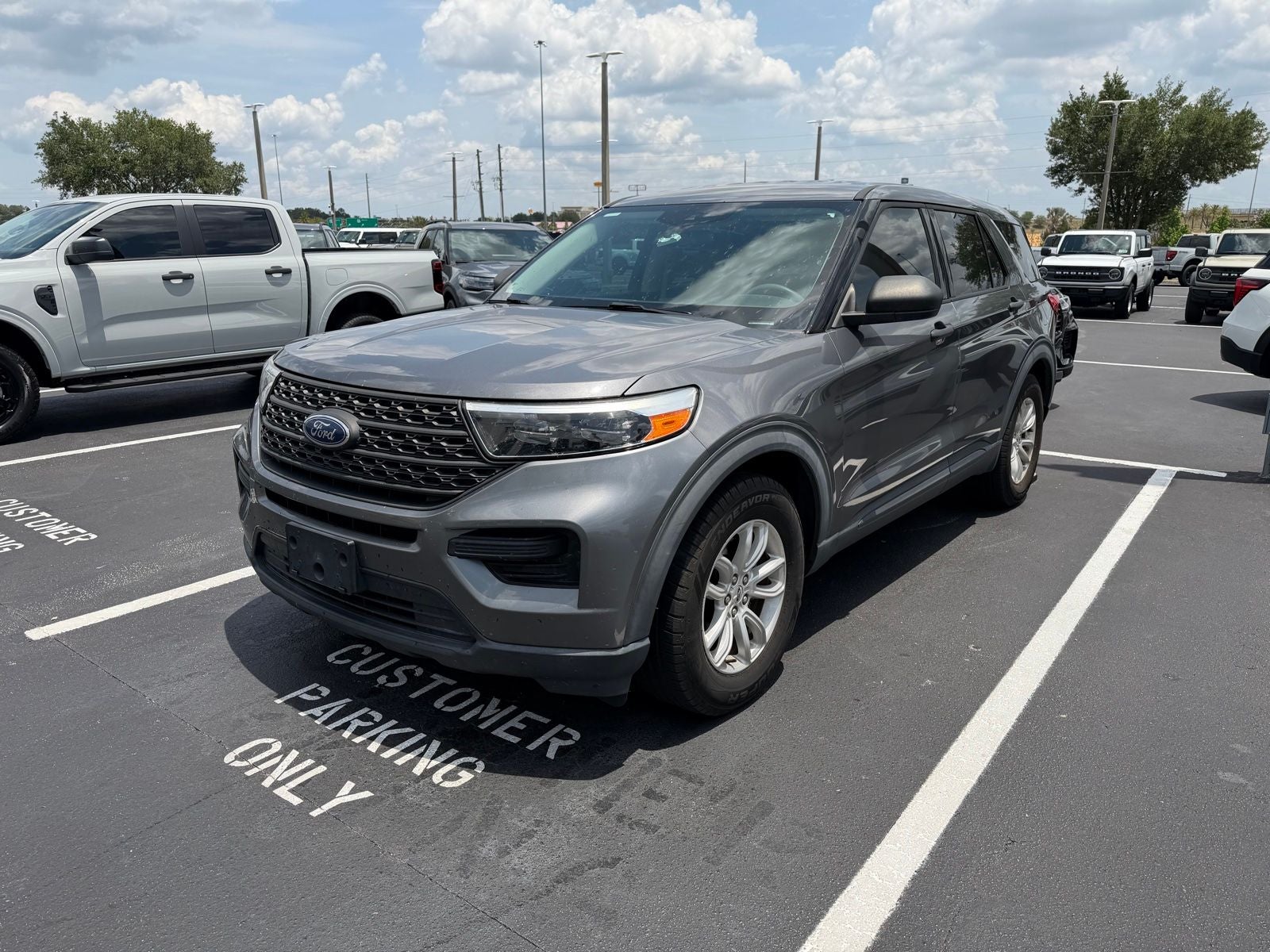 2021 Ford Explorer Base