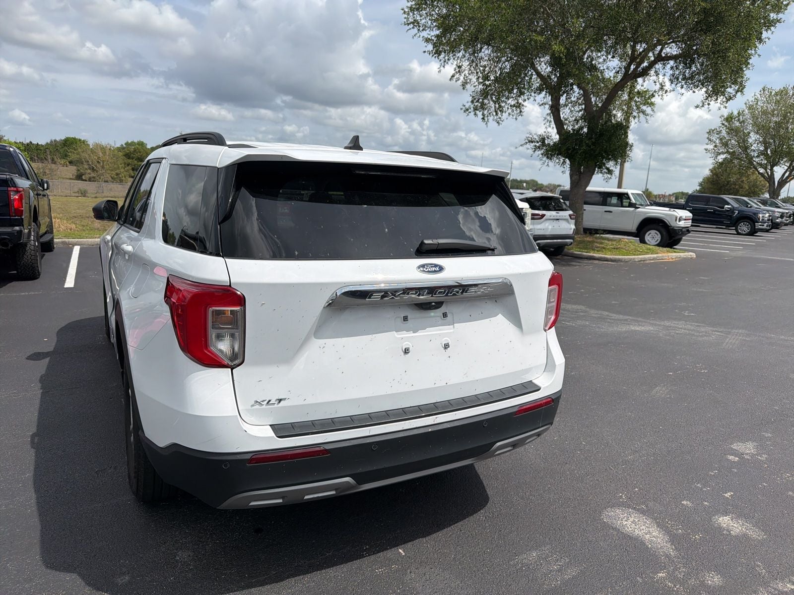 2024 Ford Explorer XLT