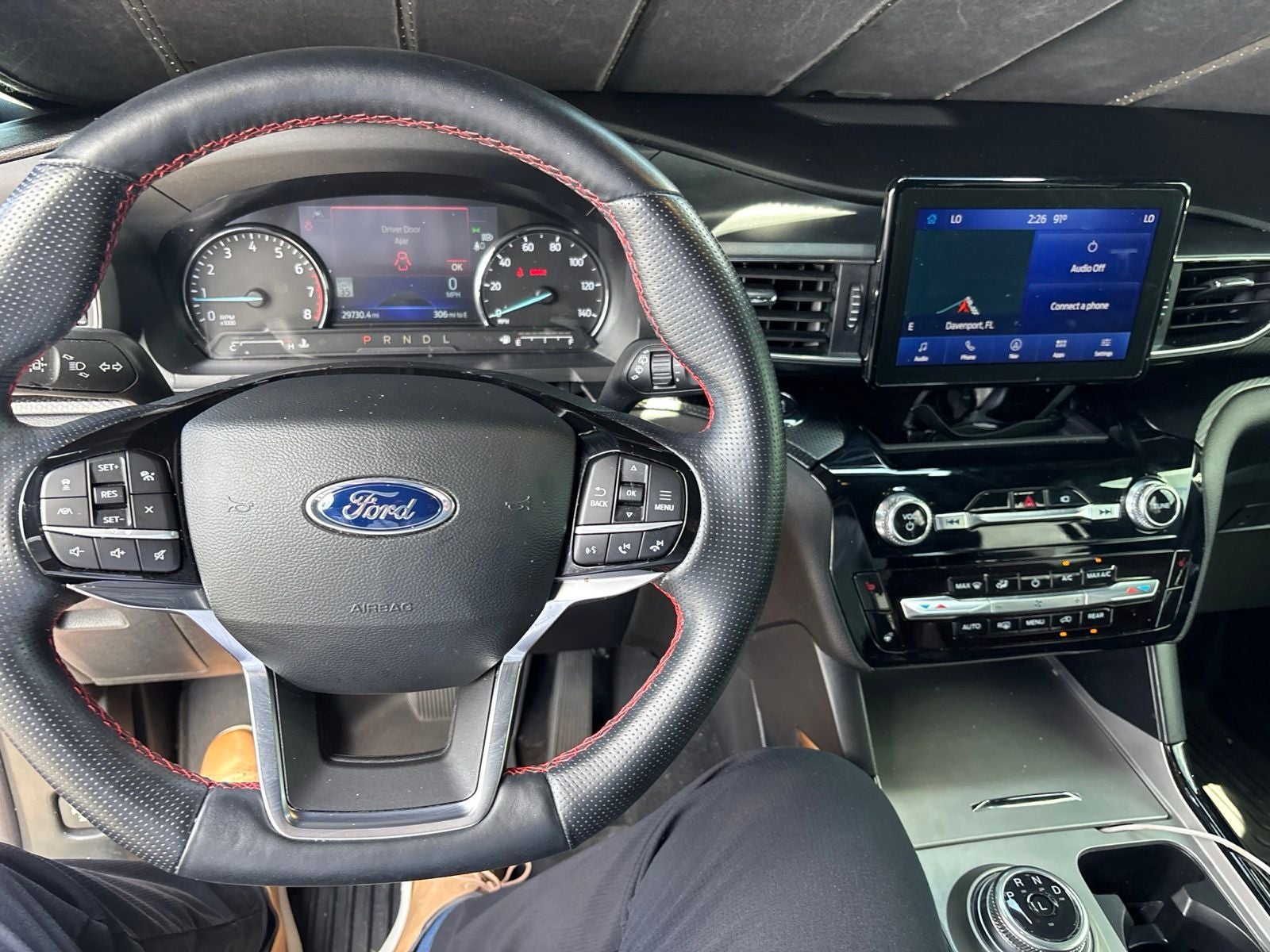 2022 Ford Explorer ST-Line