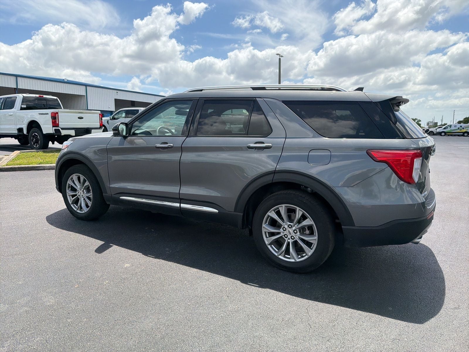 2023 Ford Explorer Limited