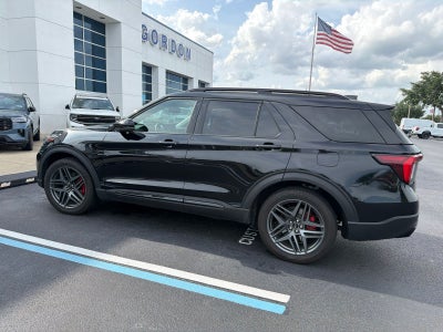 2025 Ford Explorer ST