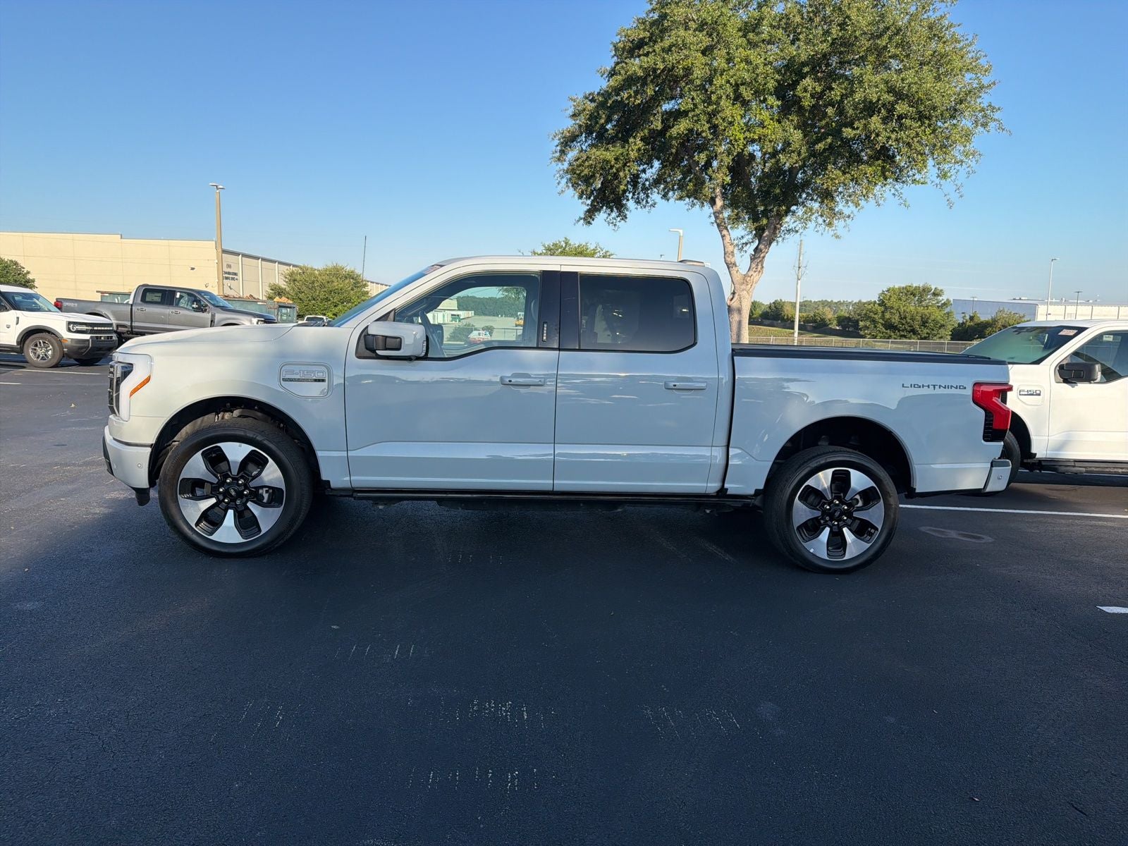 2023 Ford F-150 Lightning Platinum