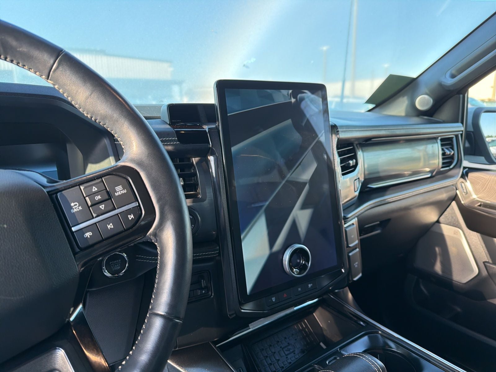 2023 Ford F-150 Lightning Platinum