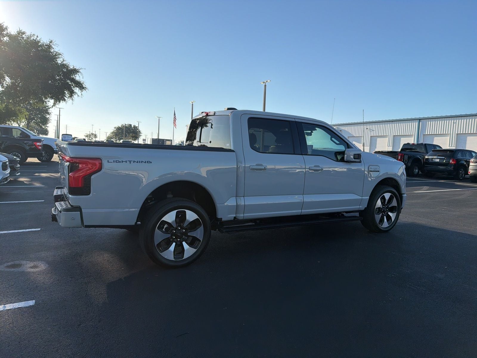 2023 Ford F-150 Lightning Platinum