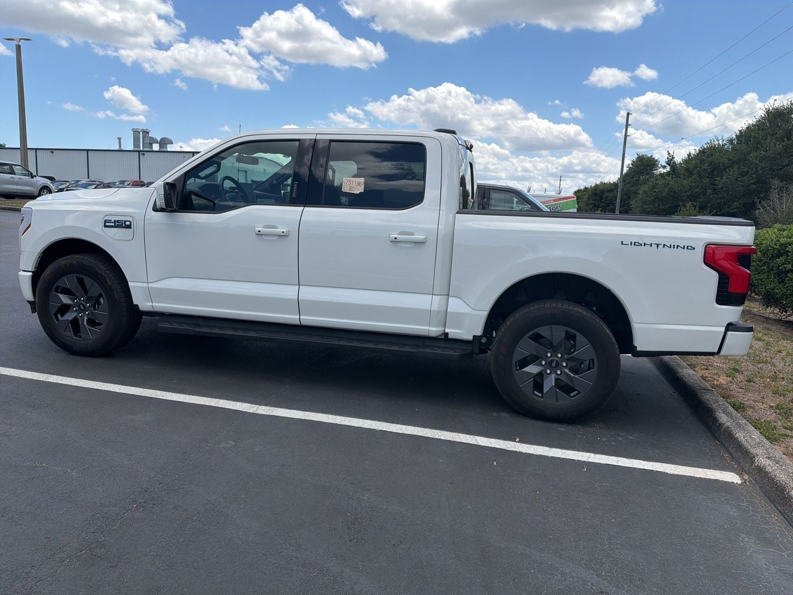 2024 Ford F-150 Lightning Lariat