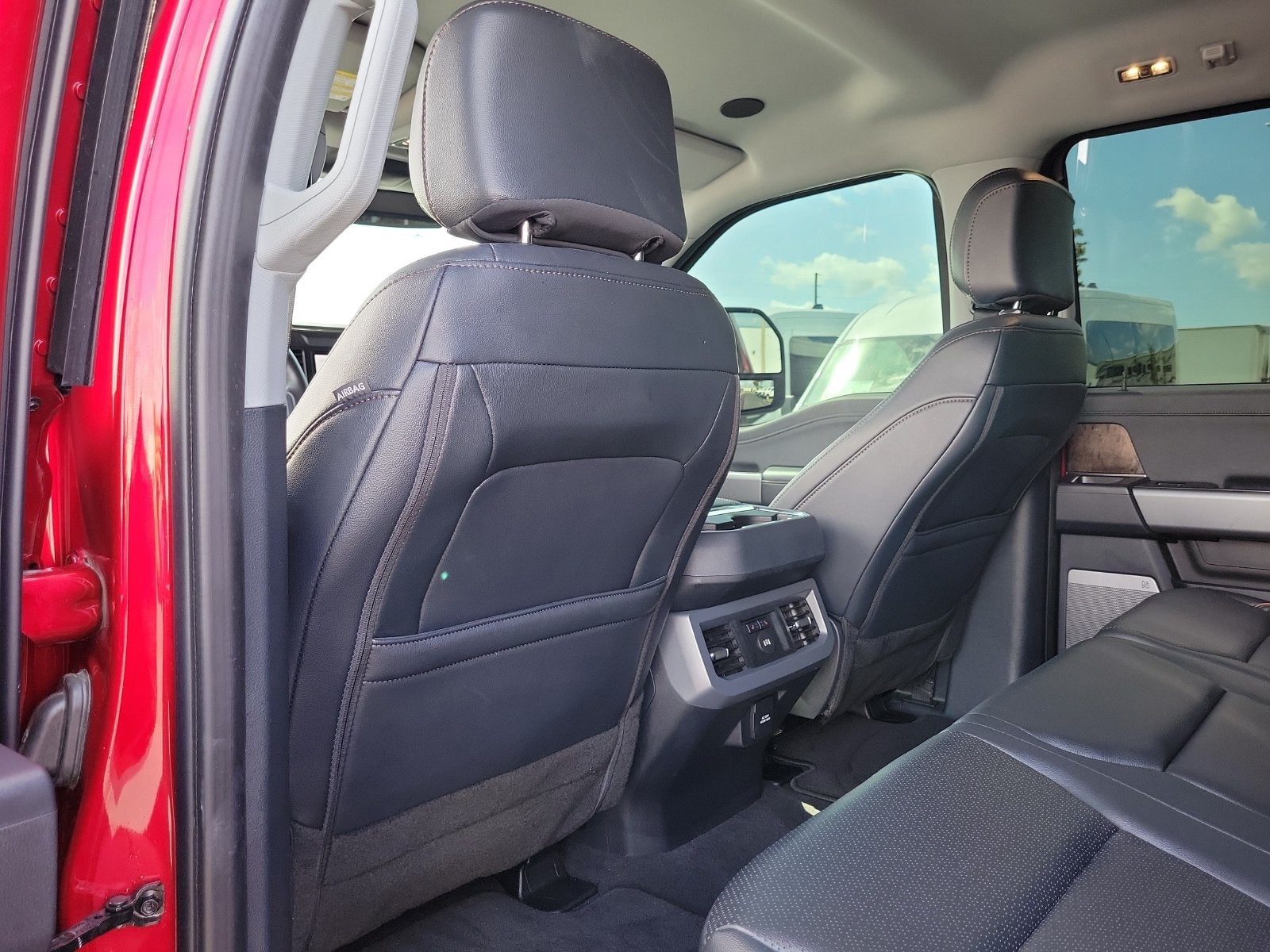 2025 Ford F-250SD Lariat