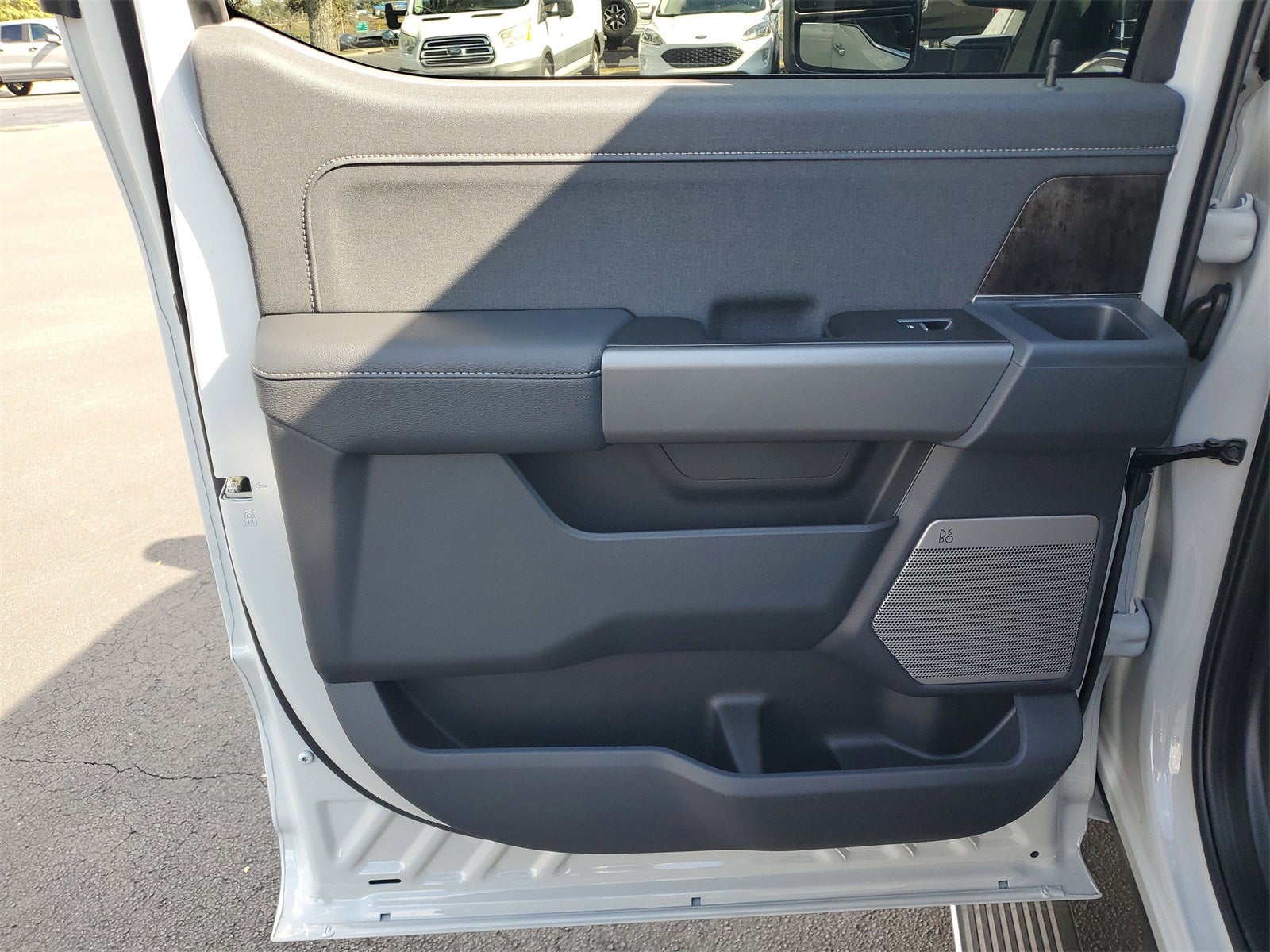 2026 Ford F-350SD Lariat DRW