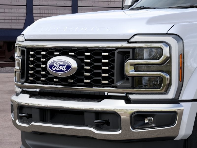 2027 Ford F-450SD Lariat DRW