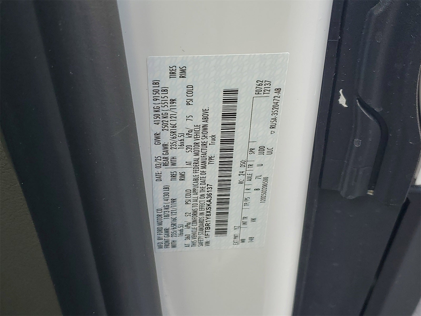 2025 Ford Transit-250 Base