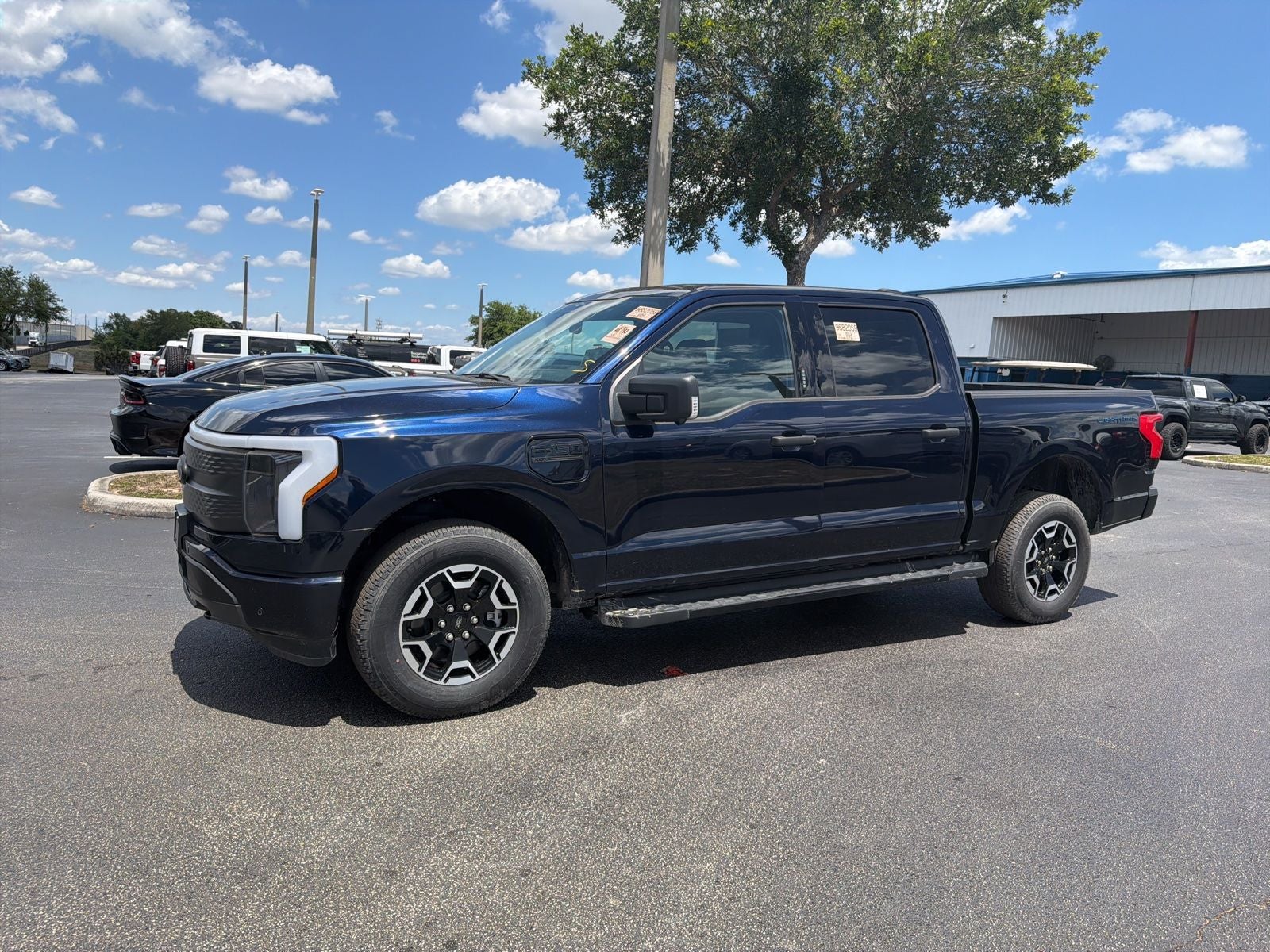 2023 Ford F-150 Lightning XLT