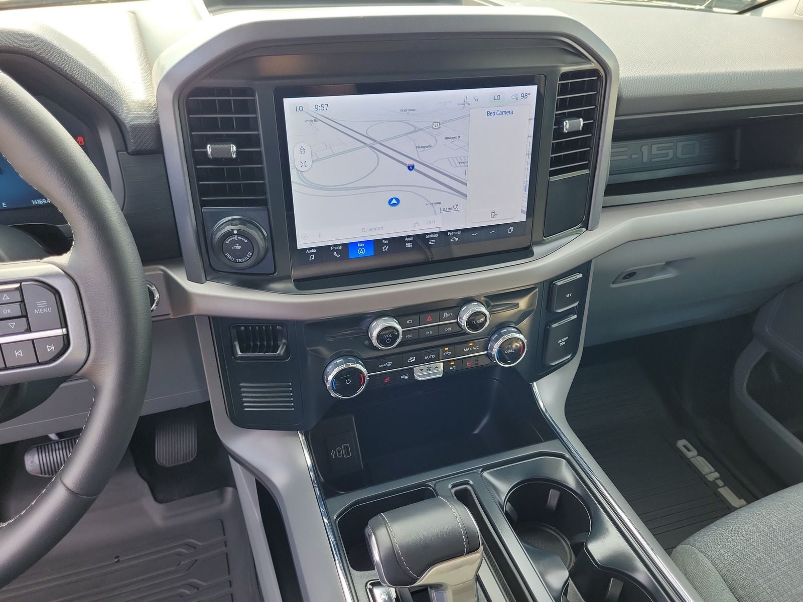 2025 Ford F-150 Lightning XLT