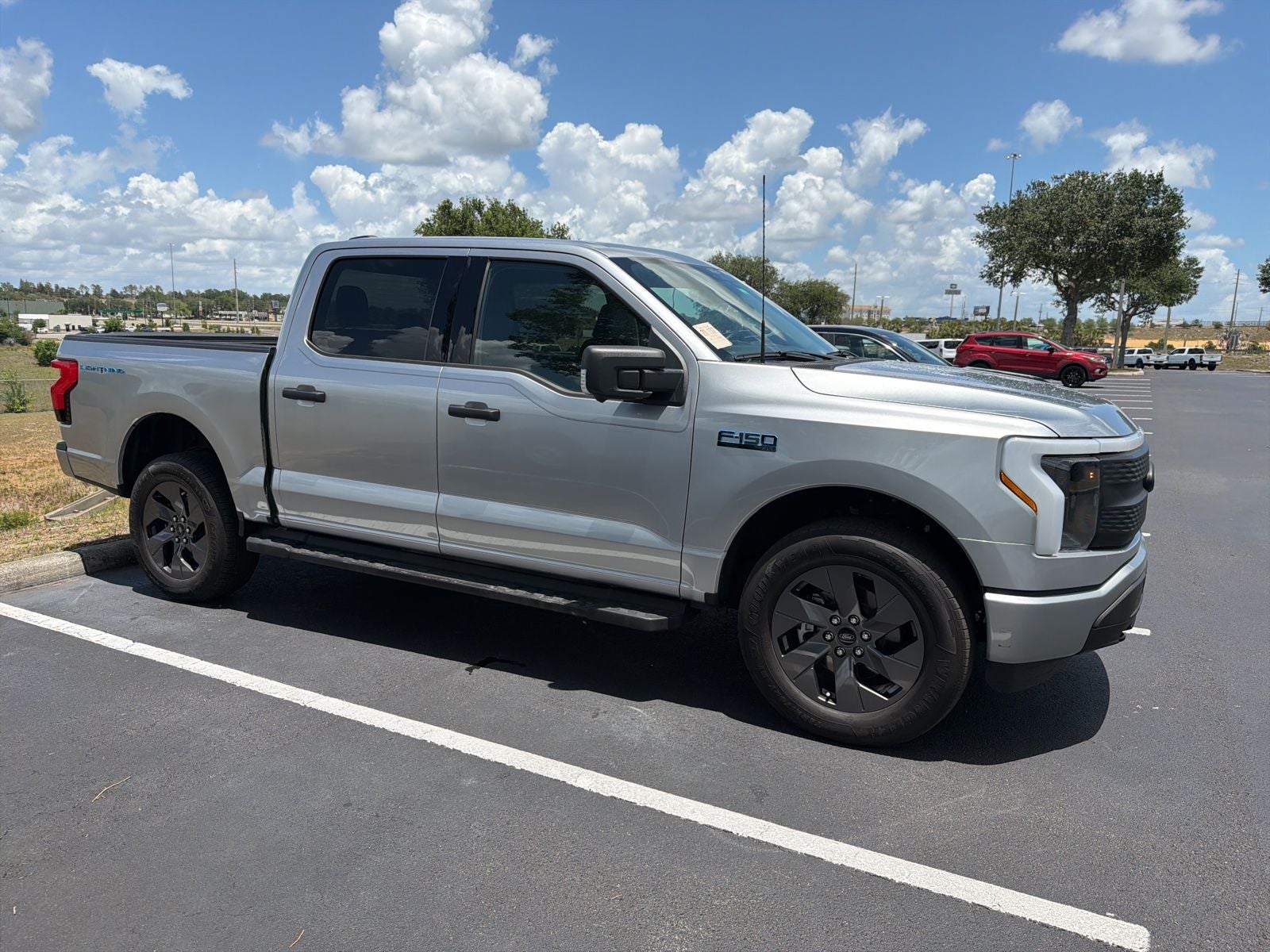 2024 Ford F-150 Lightning XLT