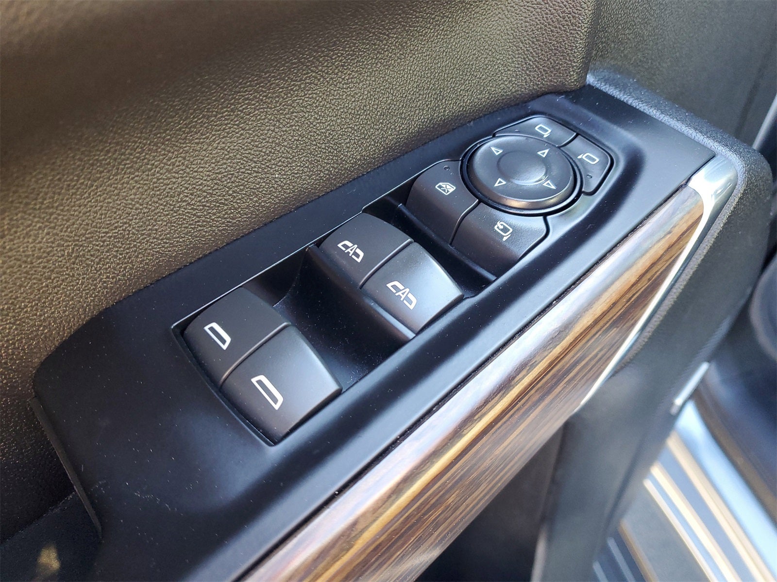 2019 Chevrolet Silverado 1500 High Country