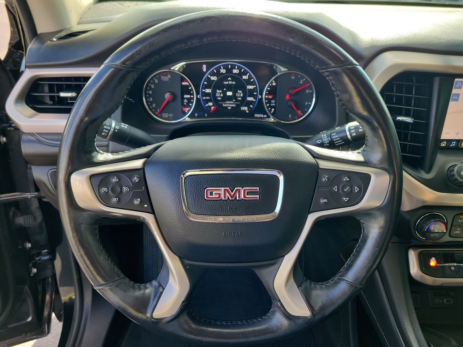 2020 GMC Acadia Denali