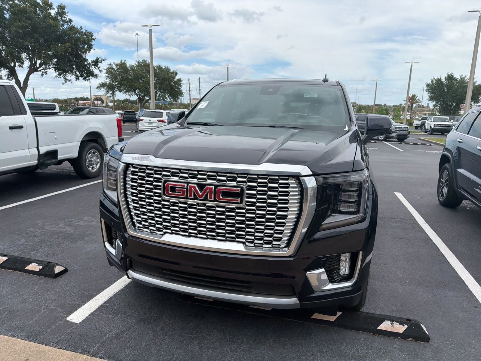 2023 GMC Yukon Denali