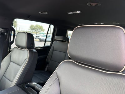2025 Chevrolet Suburban Premier