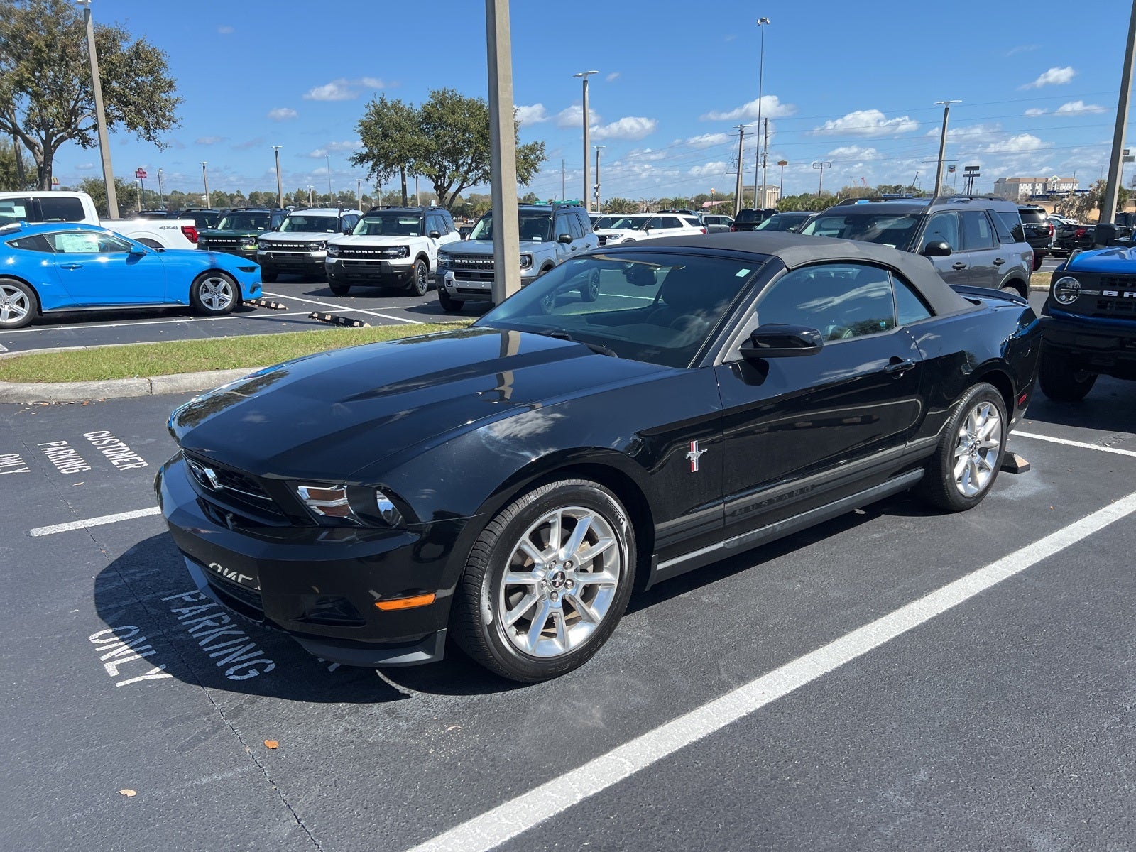2011 Ford Mustang V6 Premium