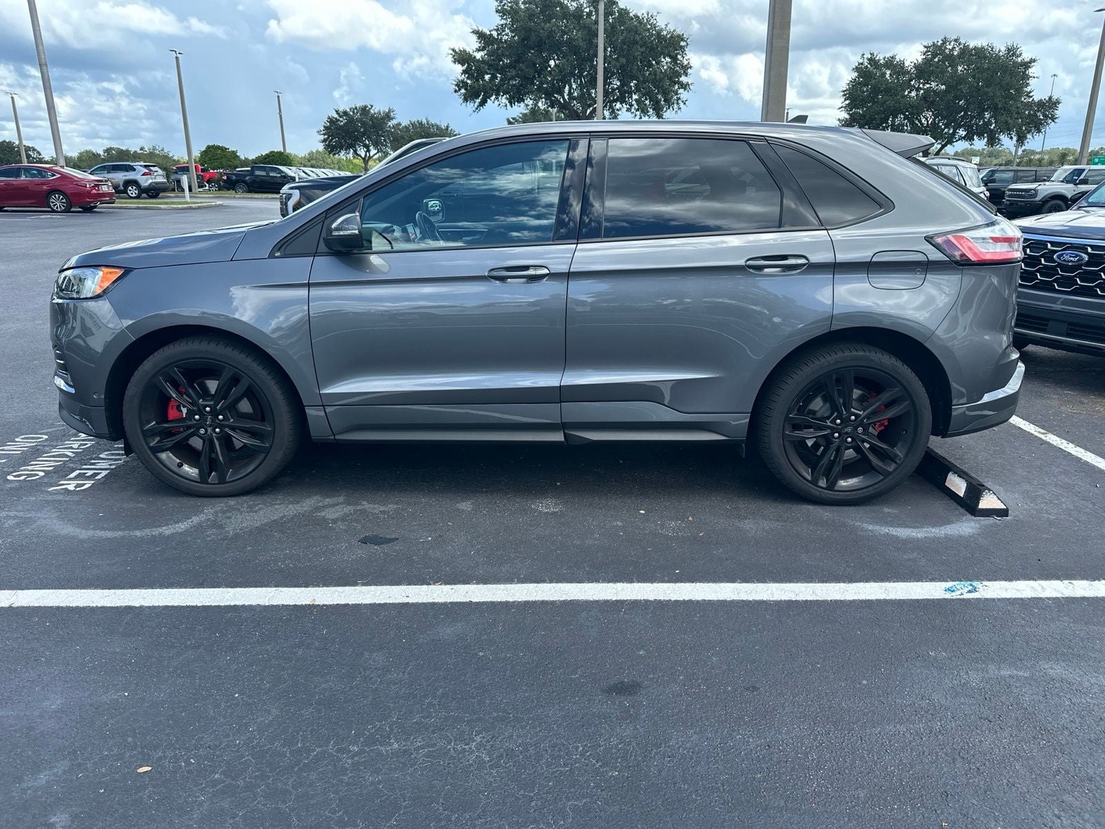 2024 Ford Edge ST