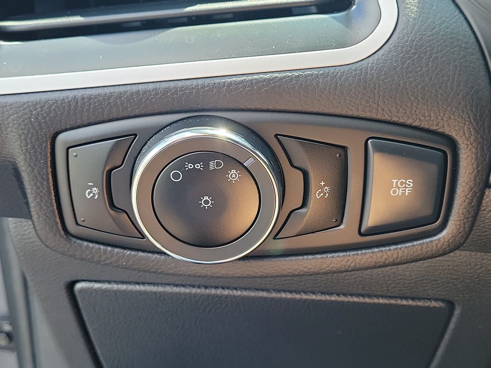 2024 Ford Edge SE