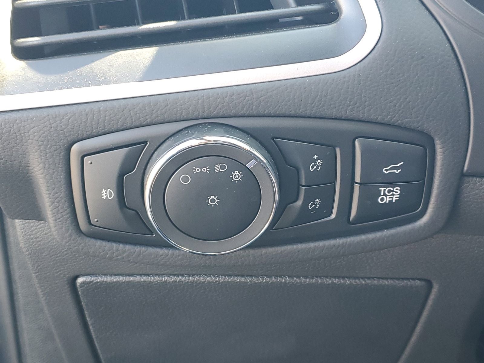 2024 Ford Edge ST Line