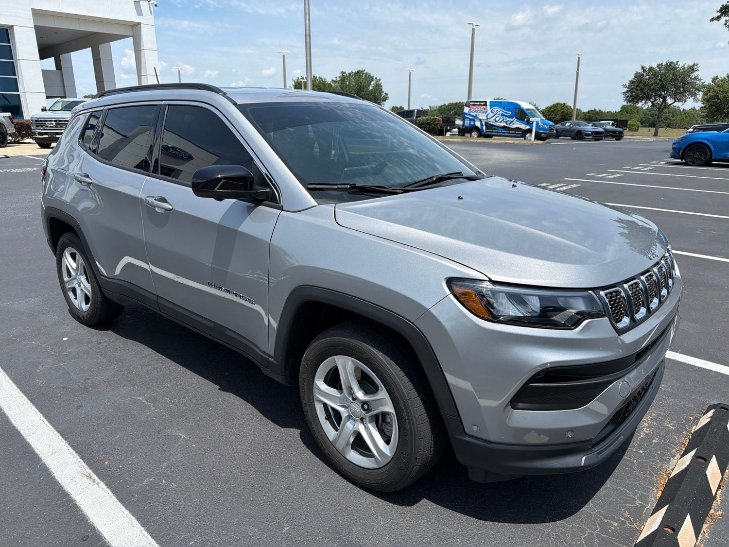 2023 Jeep Compass Latitude