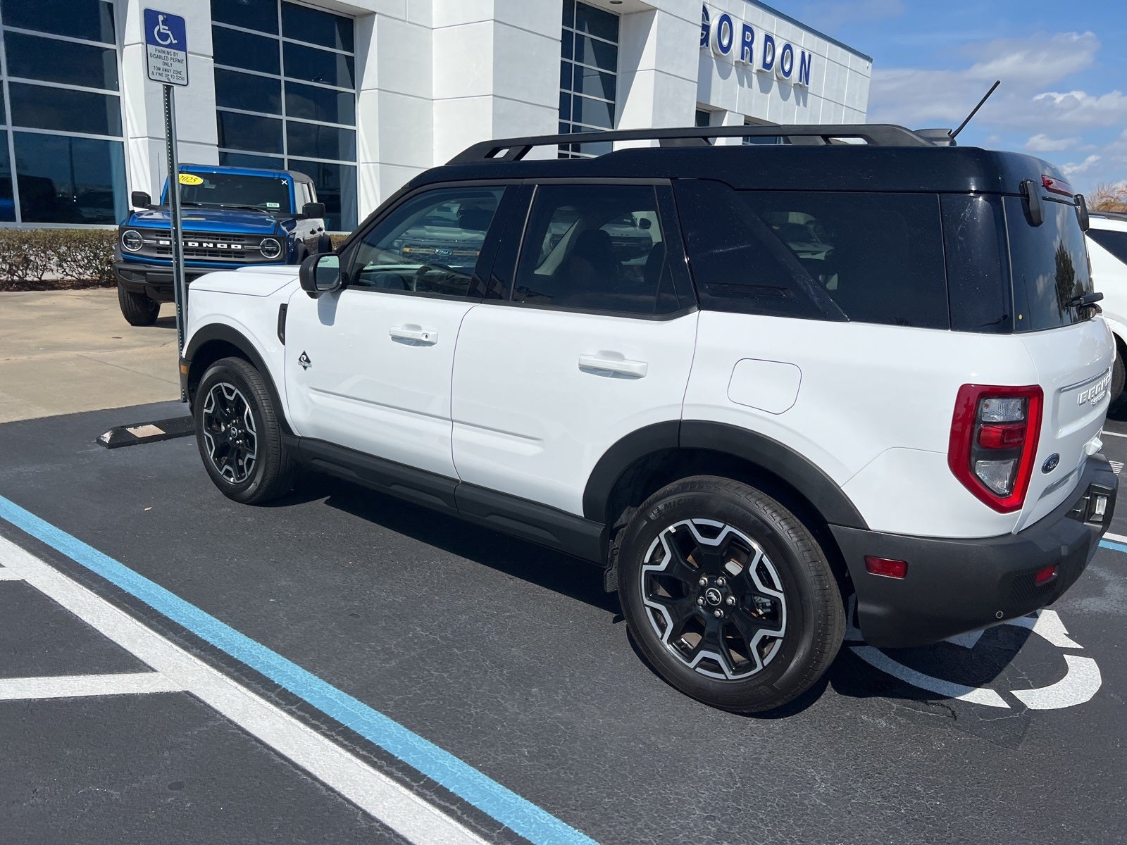 2025 Ford Bronco Sport Outer Banks