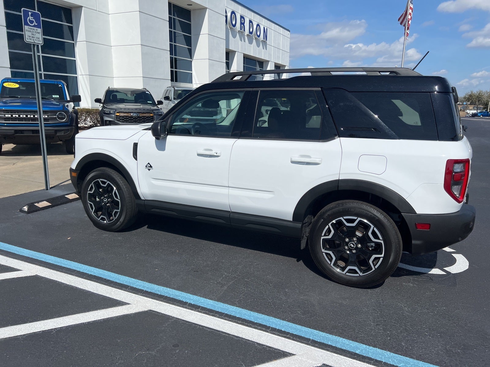 2025 Ford Bronco Sport Outer Banks