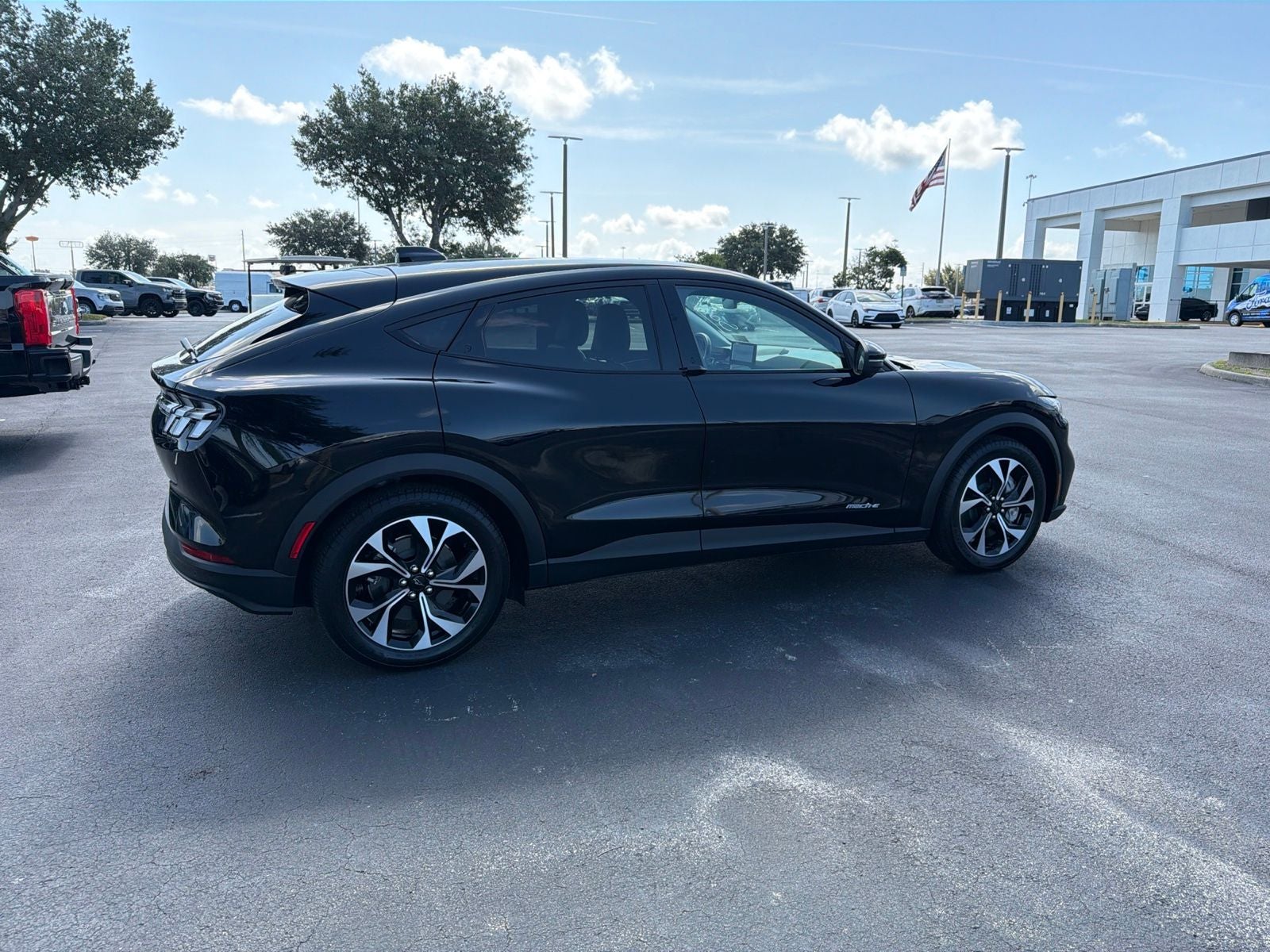 2025 Ford Mustang Mach-E Select