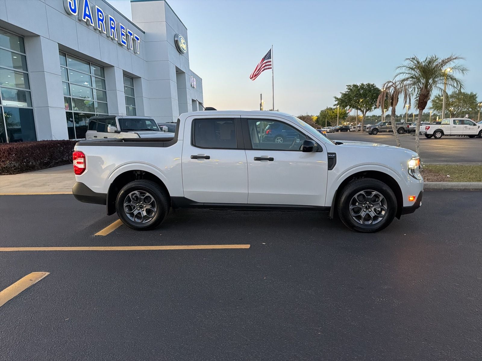2025 Ford Maverick XLT