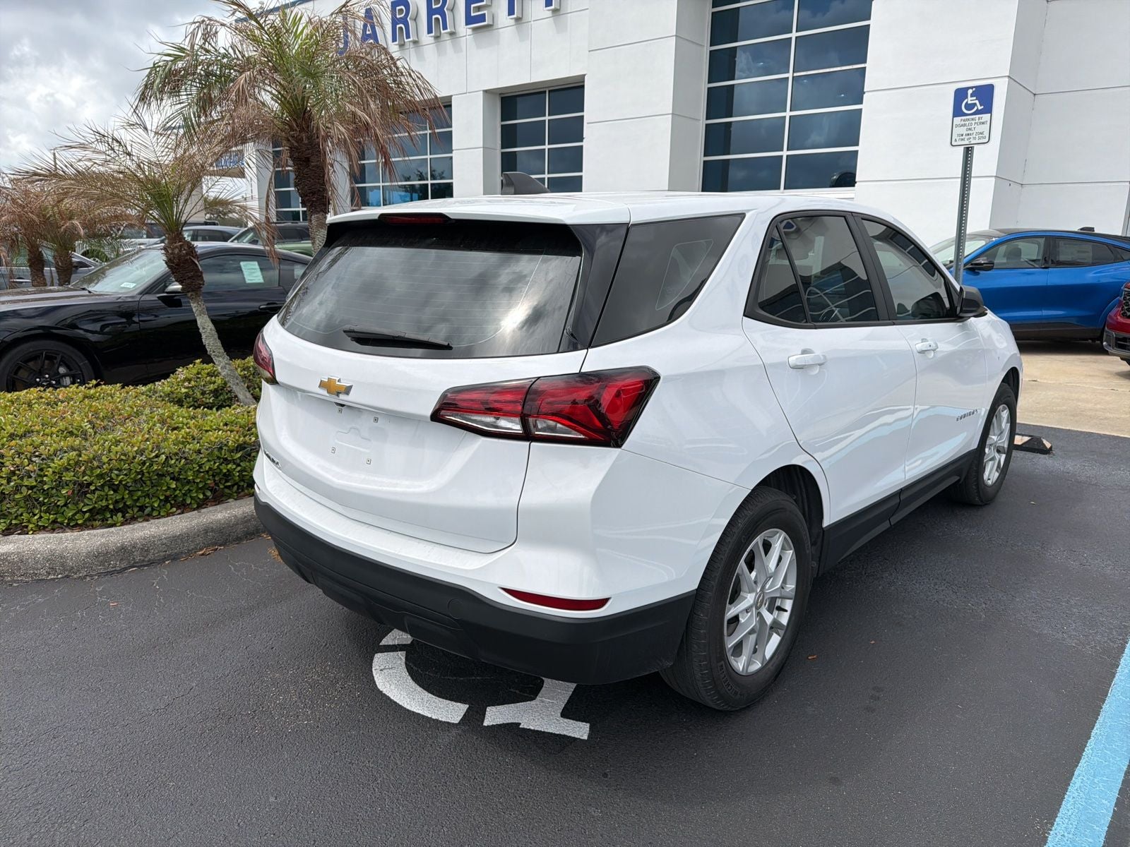 2024 Chevrolet Equinox LS