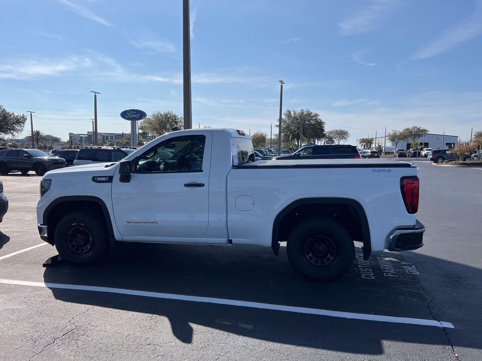 2024 GMC Sierra 1500 Pro