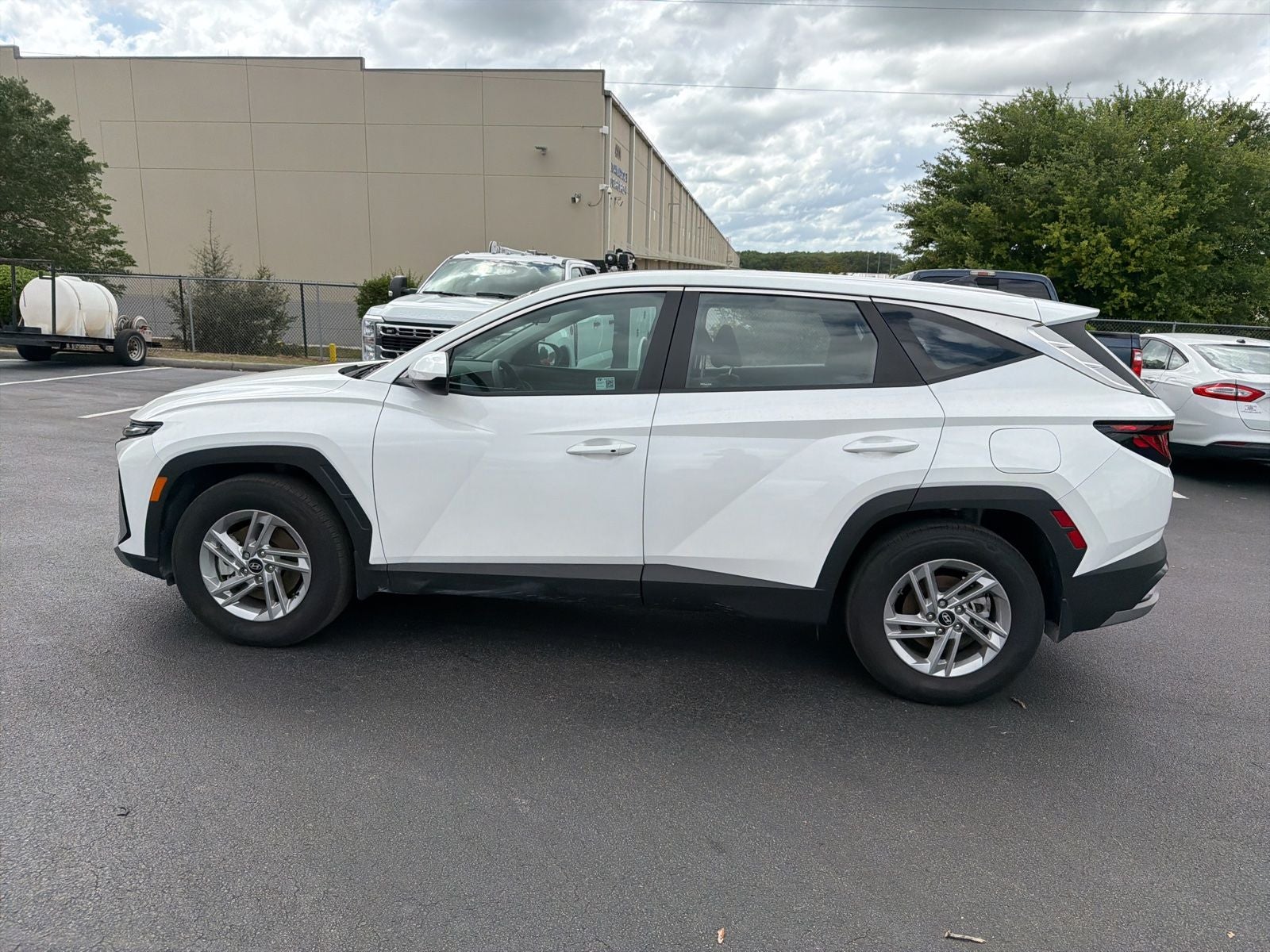 2025 Hyundai Tucson SE