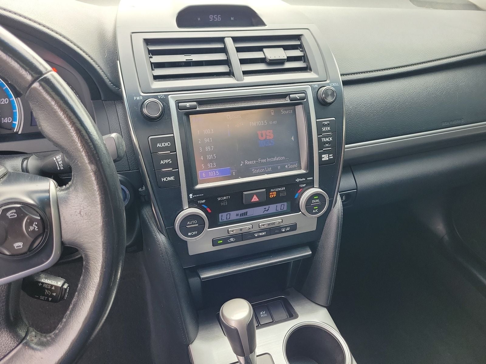 2014 Toyota Camry Hybrid SE Limited Edition