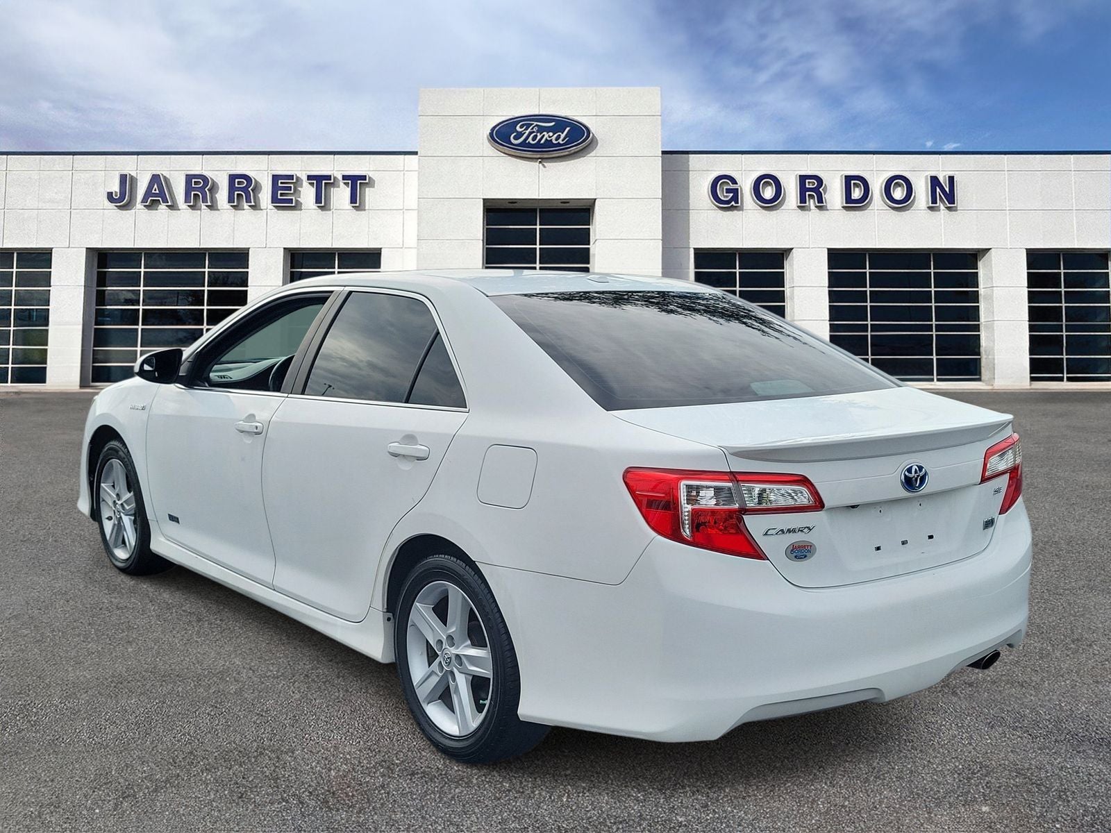 2014 Toyota Camry Hybrid SE Limited Edition